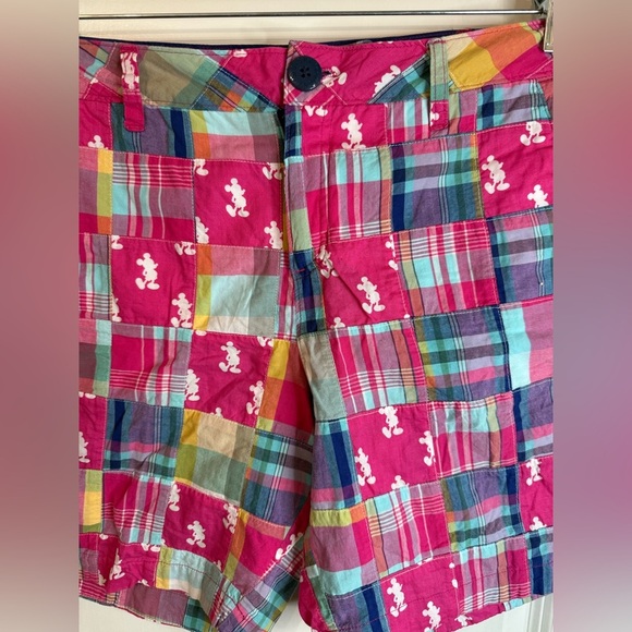 Walt Disney World Women’s Mickey Mouse Madras Plaid Patchwork Shorts Size Large - Picture 2 of 7